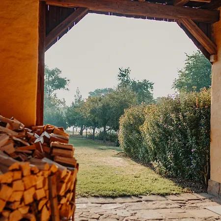 Rittergut Hirschbach *