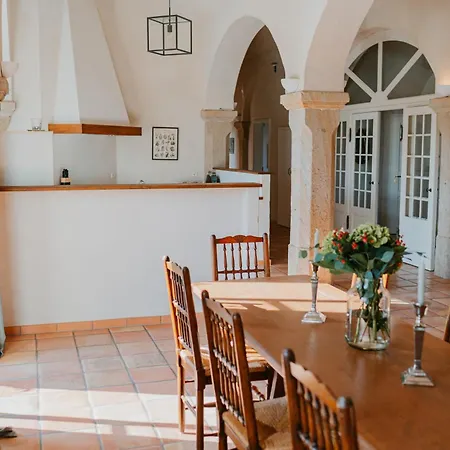 Rittergut Hirschbach 公寓 *