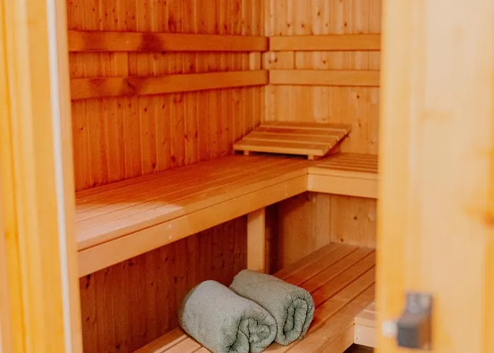 Rittergut Hirschbach * Glashutte (Saxony)