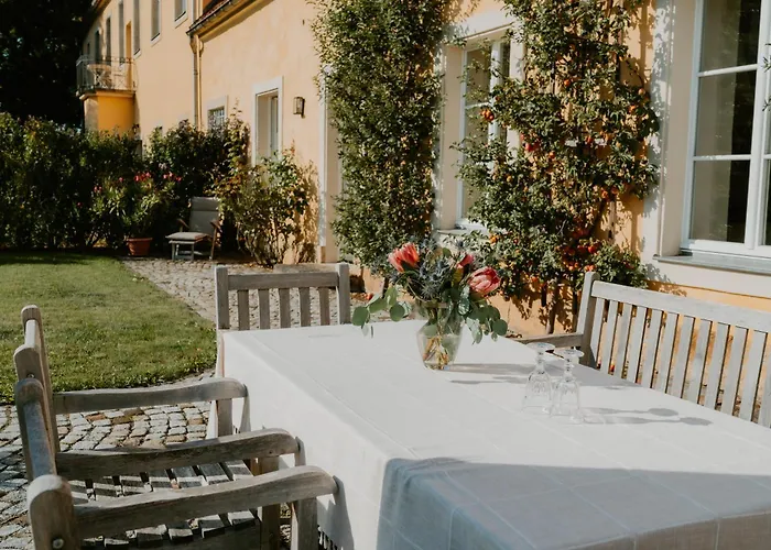 Rittergut Hirschbach Апартаменты *