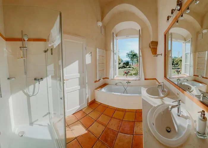 Rittergut Hirschbach Апартаменты