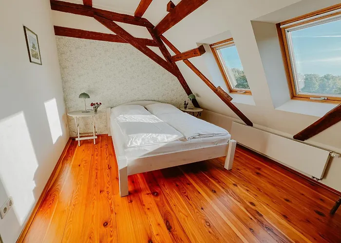 Rittergut Hirschbach * Glashutte (Saxony)