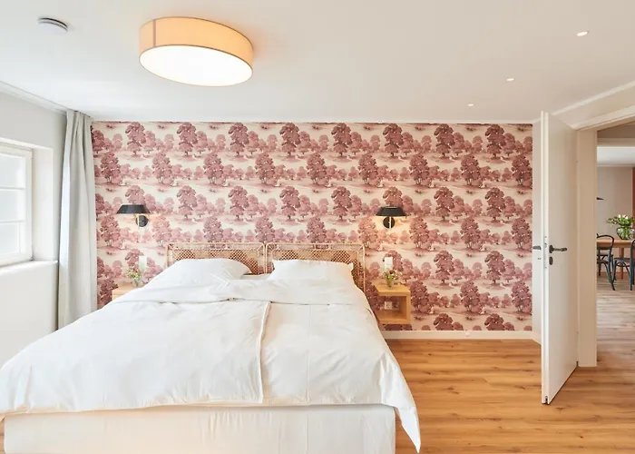 Rittergut Hirschbach Glashutte (Saxony)